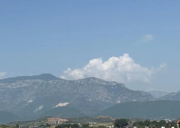 With Garden View Penzion Kamez